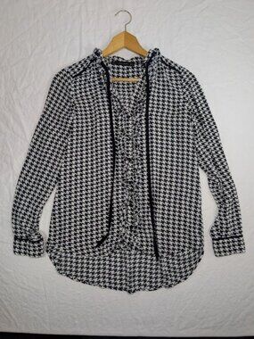 Zara Basic women's size small hounds tooth long sleeve button up blouse A5